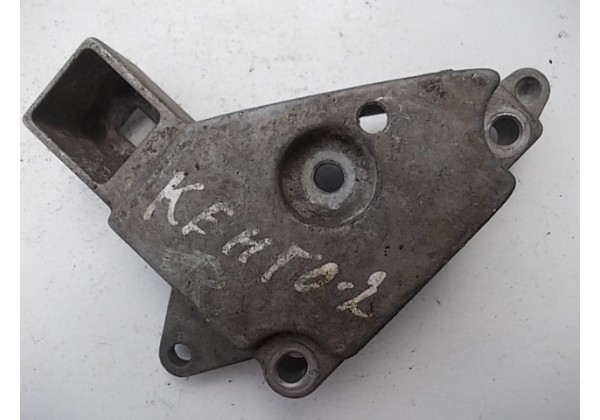 Кронштейн двигуна правий Renault Kangoo,Clio II,Megane,Symbol II,7700419411,7700432410
